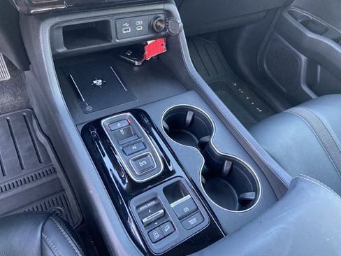 Used 2025 Honda Pilot EX-L image 43