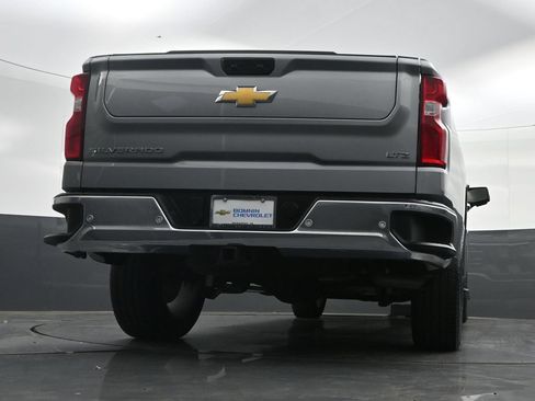 Certified 2025 Chevrolet Silverado 1500 LTZ AWD/4WD image 34