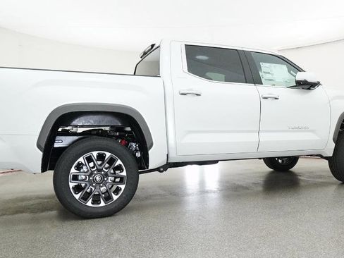 New 2026 Toyota Tundra Limited AWD/4WD image 29