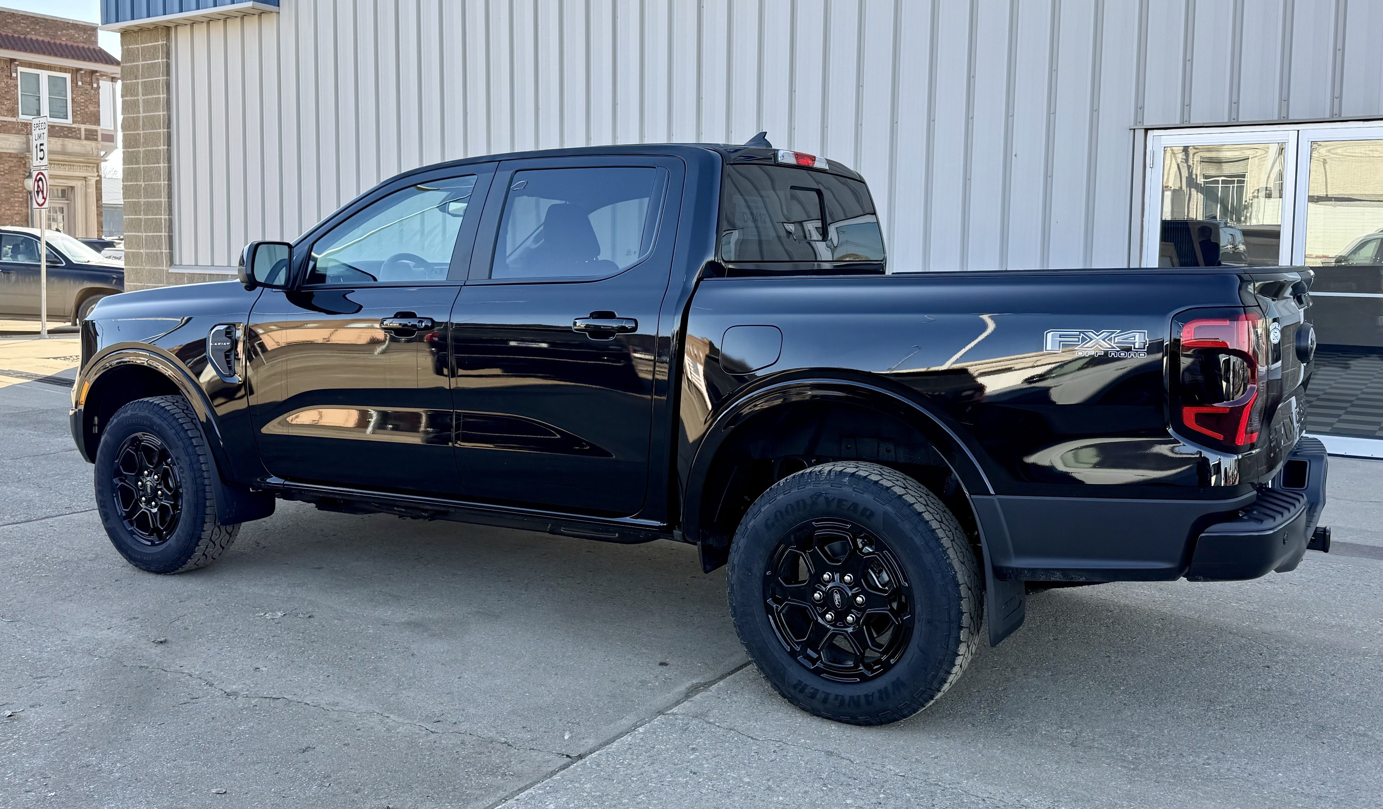 New 2026 Ford Ranger Lariat w/ FX4 Off-Road Package AWD/4WD image 5