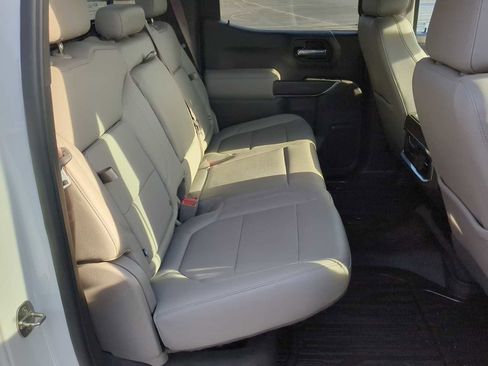 Used 2020 GMC Sierra 1500 SLT w/ SLT Premium Package image 29