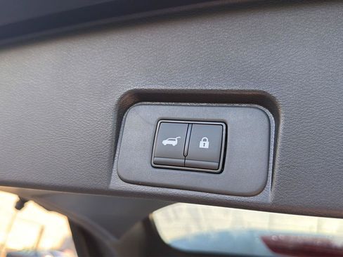 New 2026 Nissan Rogue SV w/ Cold Weather Package FWD image 33