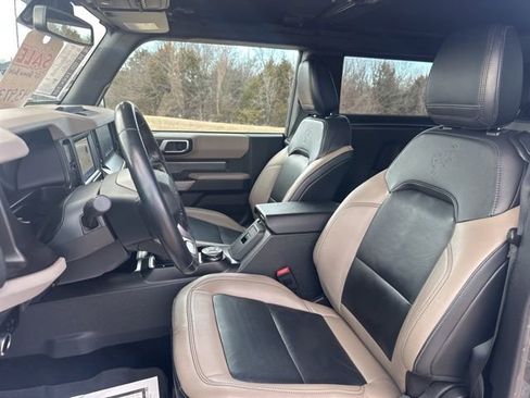 Used 2023 Ford Bronco Wildtrak AWD/4WD image 9