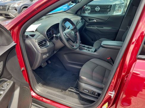 Used 2024 Chevrolet Equinox RS FWD image 11