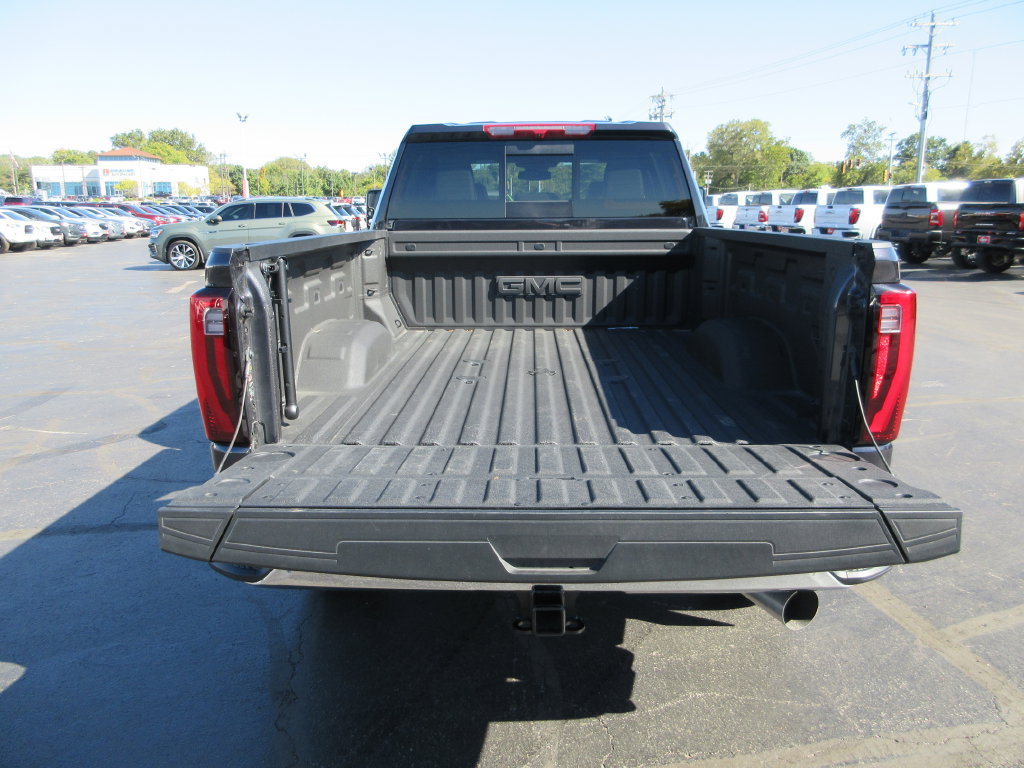 Certified 2025 GMC Sierra 2500 SLT w/ SLT Premium Package AWD/4WD image 7