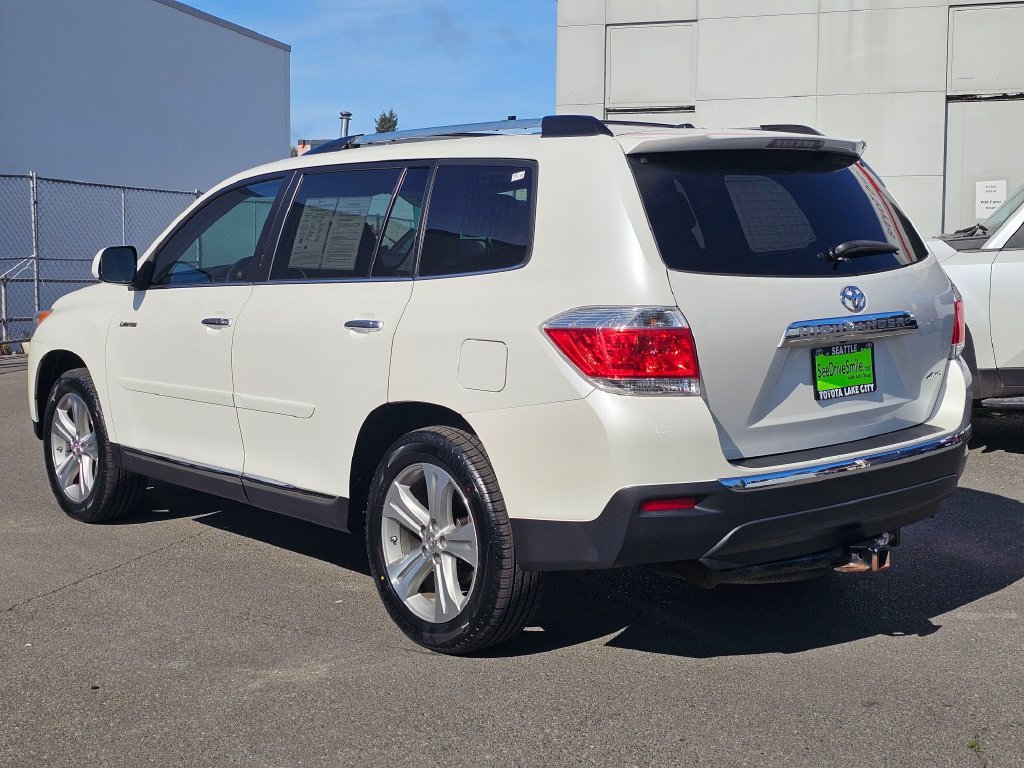 Used 2013 Toyota Highlander Limited AWD/4WD image 5