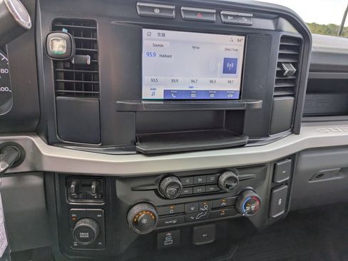 Used 2023 Ford F250 XL image 13