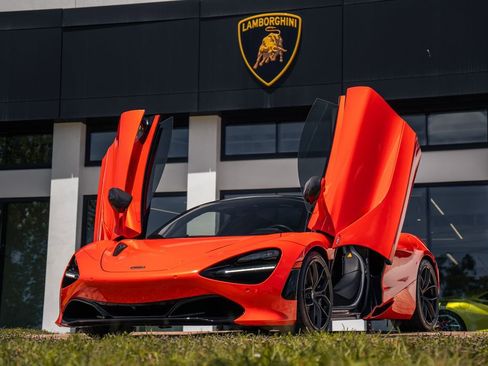 Used 2021 McLaren 720S Performance image 20
