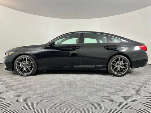 Used 2022 Honda Accord Sport image 16