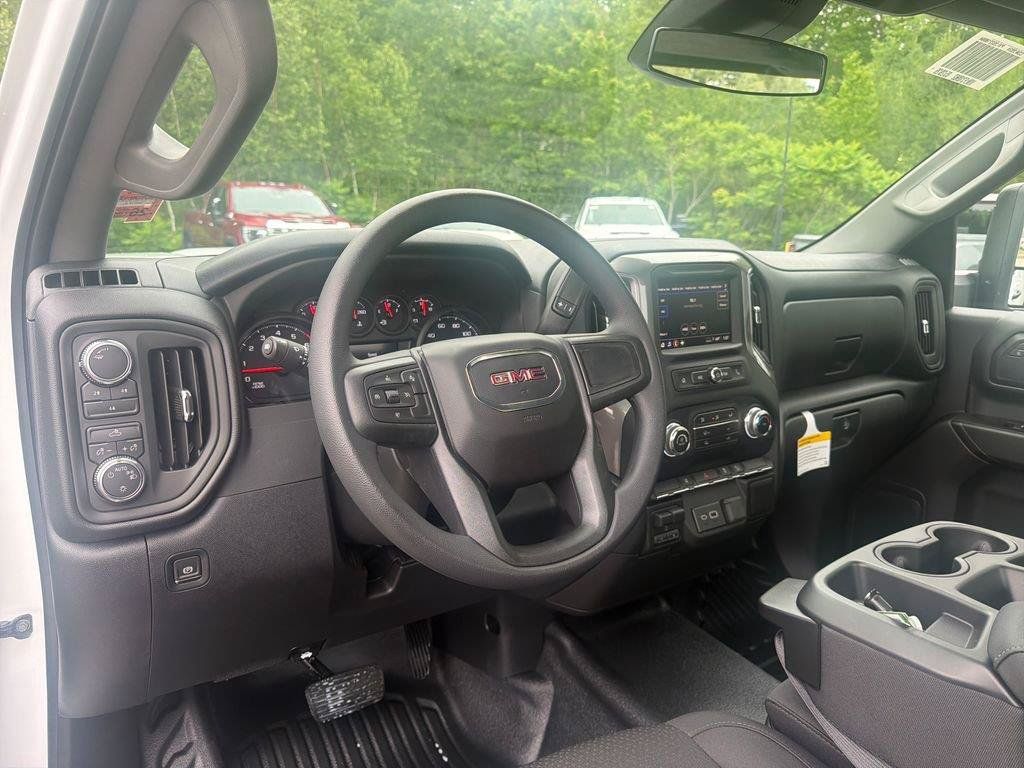 New 2026 GMC Sierra 2500 Pro w/ X31 Off-Road Package AWD/4WD image 14