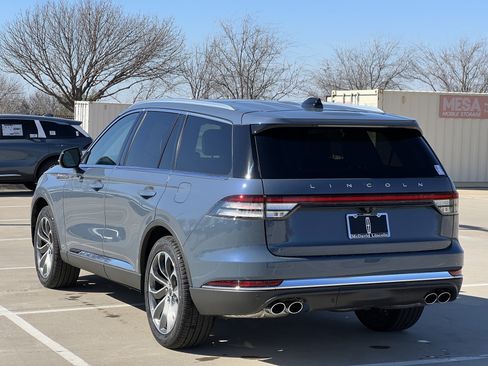 New 2026 Lincoln Aviator Reserve w/ Luxury Package image 7