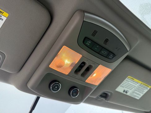 Used 2009 Nissan Quest SE w/ Seat Pkg image 65