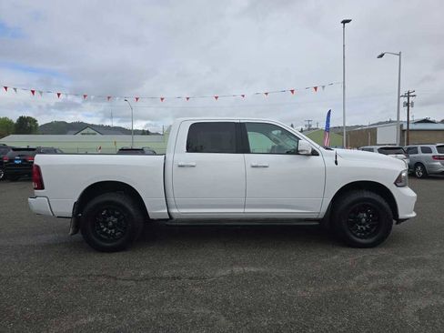 Used 2014 RAM 1500 Sport w/ Sport Premium Group image 6