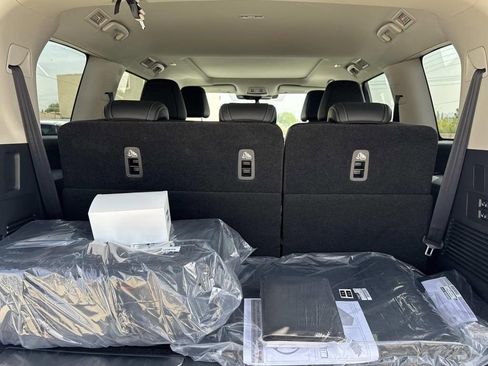 New 2026 INFINITI QX80 Pure w/ Cargo Package RWD image 7