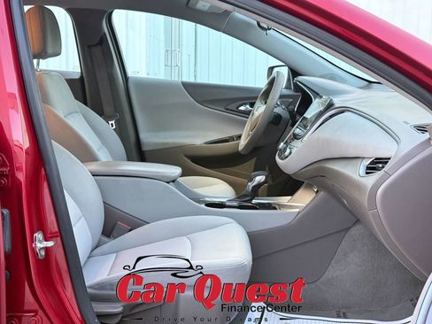 Used 2023 Chevrolet Malibu LT FWD image 17