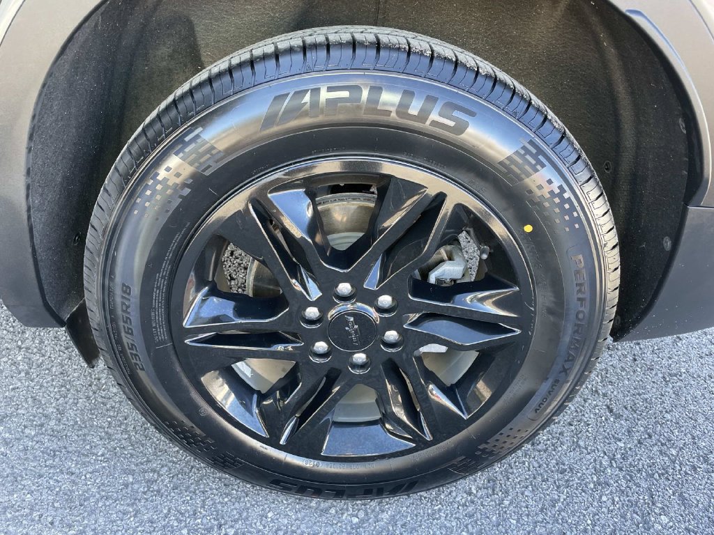 Used 2021 Chevrolet Blazer LT FWD image 15