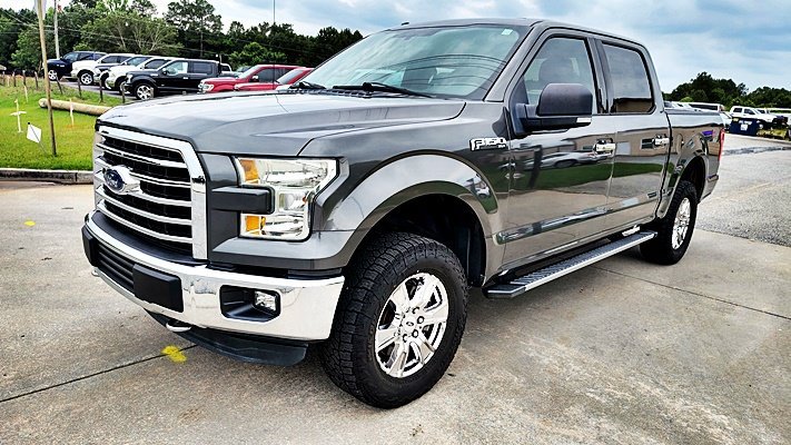 Used 2015 Ford F150 XLT w/ Equipment Group 301A Mid AWD/4WD image 5