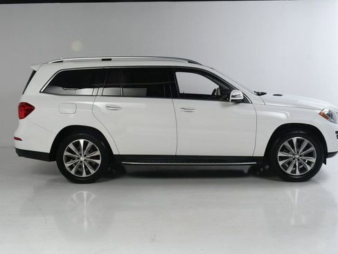 Used 2014 Mercedes-Benz GL 450 4MATIC image 4