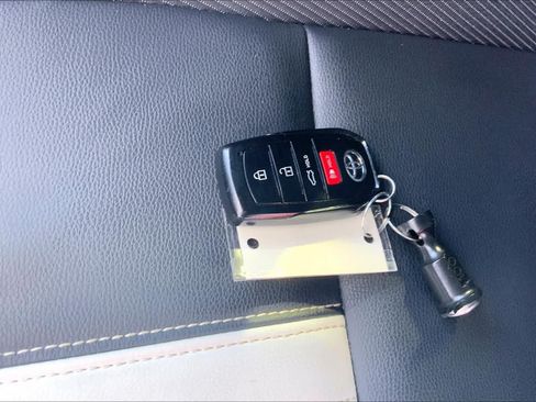 Used 2025 Toyota Camry SE w/ Multimedia Upgrade Package FWD image 15