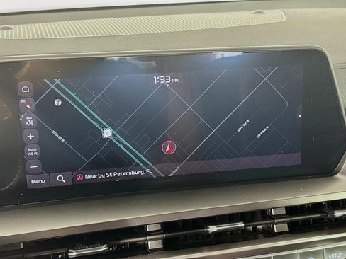 Certified 2025 Kia Telluride S image 16