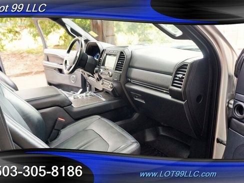 Used 2019 Ford Expedition Limited w/ Equipment Group 302A AWD/4WD image 20