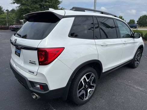 Certified 2022 Honda Passport Elite image 3