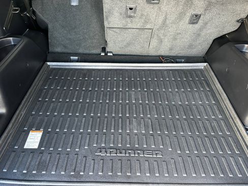 Used 2022 Toyota 4Runner TRD Off-Road Premium image 16