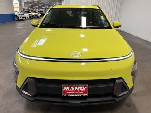 Used 2024 Hyundai Kona SEL image 8