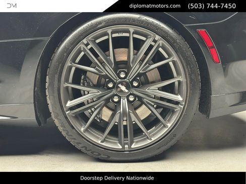 Used 2018 Chevrolet Camaro ZL1 image 37