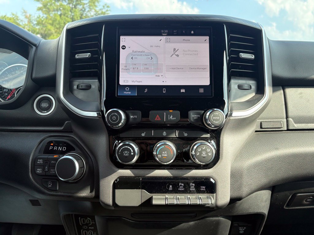 Used 2025 RAM 1500 Big Horn AWD/4WD image 21
