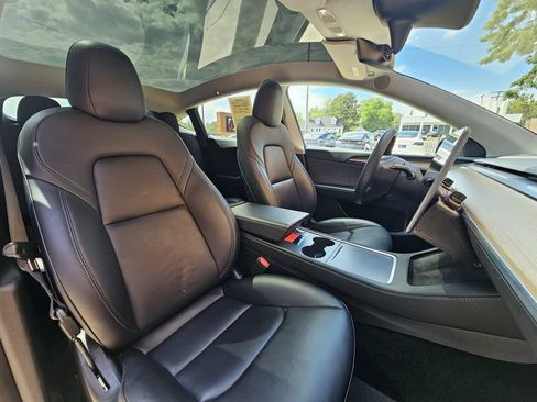 Used 2023 Tesla Model Y Performance AWD/4WD image 4