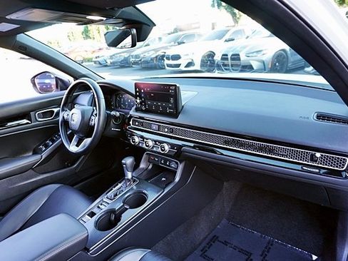 Used 2025 Honda Civic Sport Touring image 11