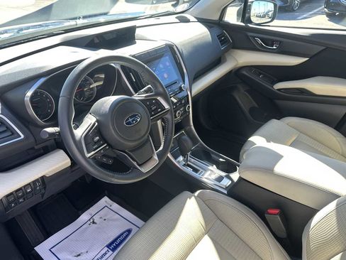 Used 2020 Subaru Ascent Premium w/ Convenience Package image 7