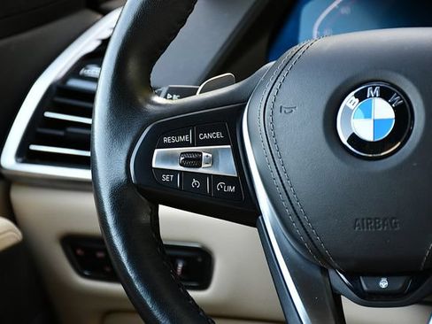 Used 2021 BMW X5 xDrive40i w/ Convenience Package AWD/4WD image 22