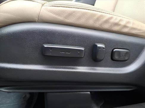 Used 2015 Honda CR-V EX-L image 16