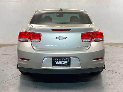 Used 2014 Chevrolet Malibu LS FWD image 5