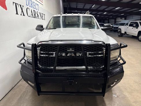 Used 2019 RAM 5500 Tradesman w/ Ambulance Prep Group image 13