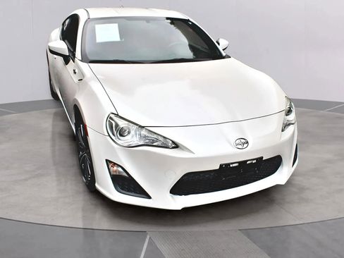 Used 2013 Scion FR-S RWD image 27