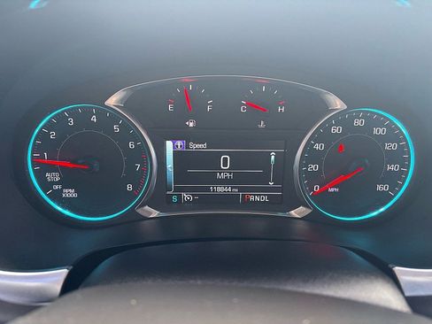 Used 2018 Chevrolet Traverse LT image 15