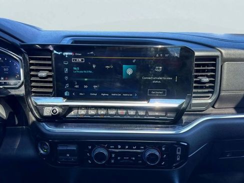 Used 2022 Chevrolet Silverado 1500 LTZ w/ LTZ Premium Package image 10