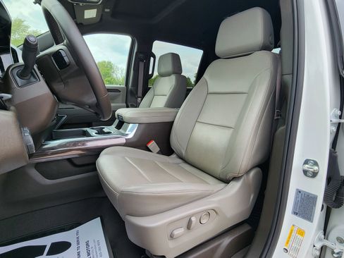 Certified 2025 Chevrolet Silverado 3500 LTZ w/ LTZ Premium Package image 12