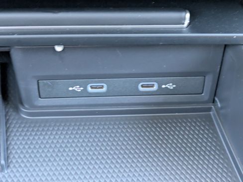 New 2026 Volkswagen Atlas SE FWD image 23