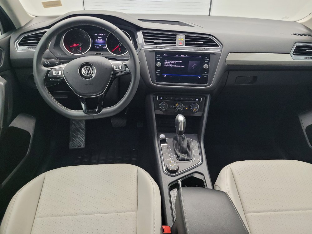Used 2021 Volkswagen Tiguan SEL AWD/4WD image 22