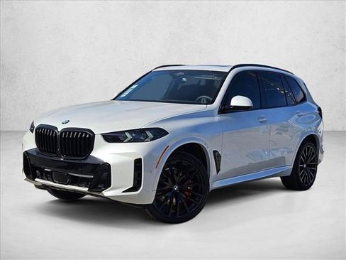 New 2026 BMW X5 xDrive40i w/ M Sport Package image 1
