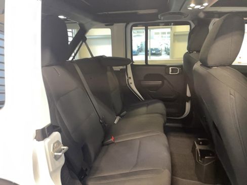 Used 2020 Jeep Wrangler Unlimited Sport S w/ Sun And Sound Package image 15