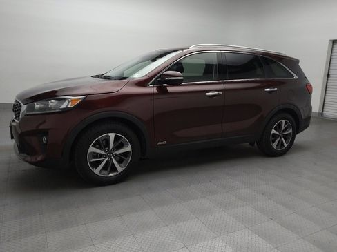 Used 2019 Kia Sorento EX image 2