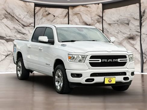 Used 2019 RAM 1500 Big Horn AWD/4WD image 3