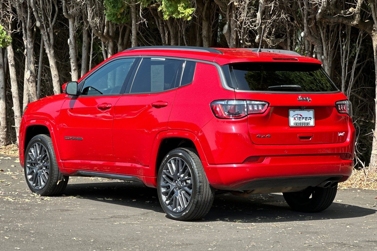 Used 2022 Jeep Compass Limited AWD/4WD image 6