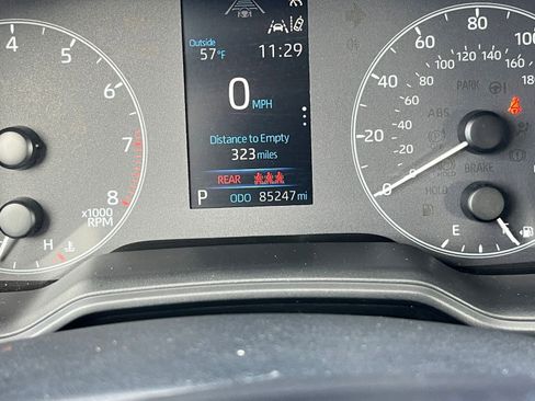 Used 2023 Toyota Corolla LE image 40