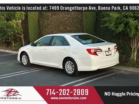 Used 2014 Toyota Camry LE image 9